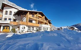 Alpenspitz Appartements - Garni - B&B